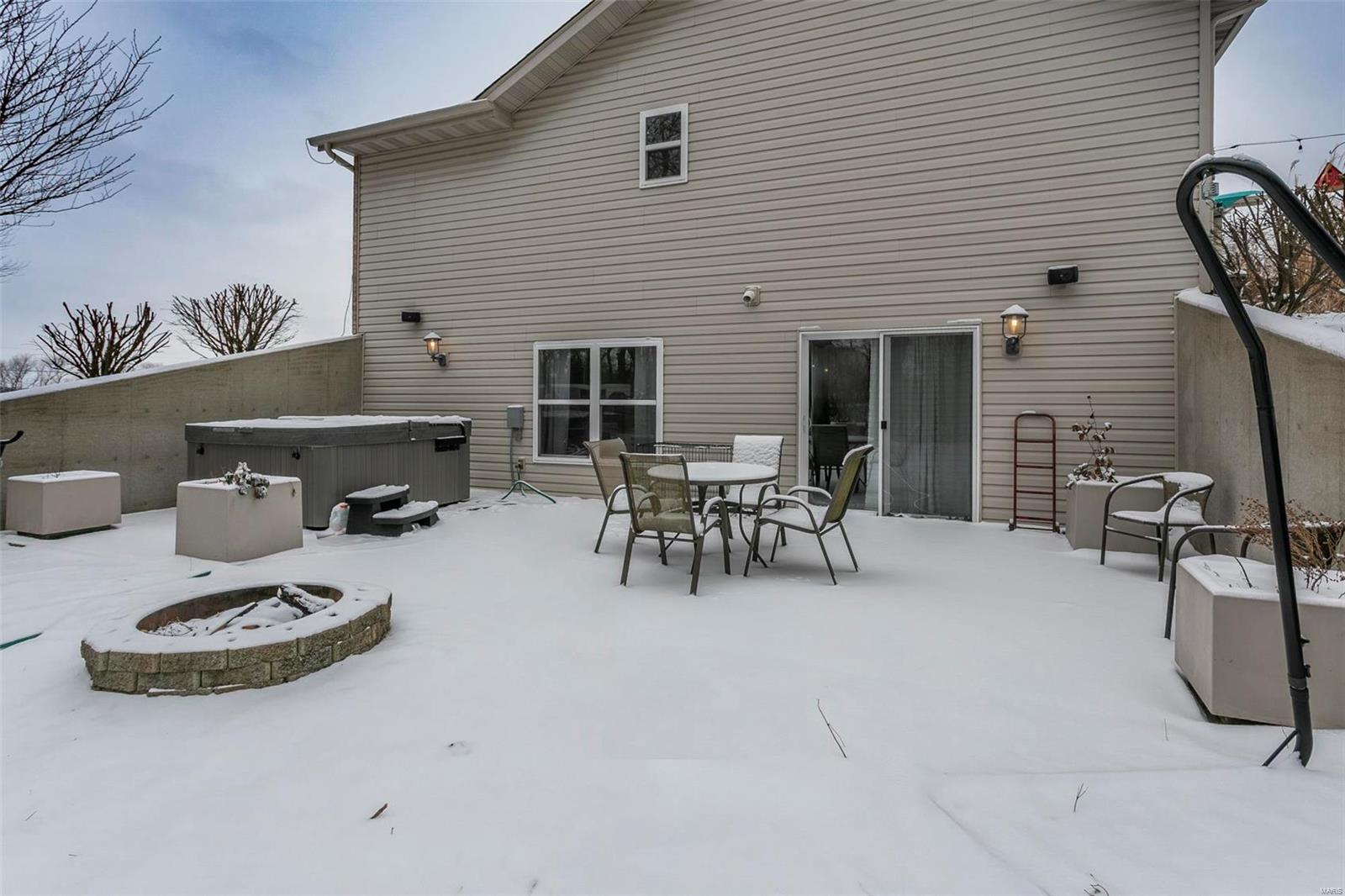 2484 Motel Road Highland, IL 62249 - Photo 34 of 48