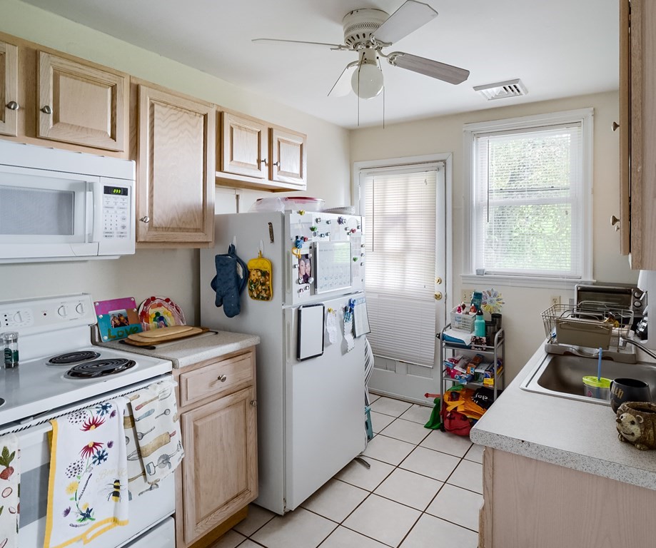 190 Institute Road Worcester, MA 01602 - Photo 14 of 27 Gallery Image 14