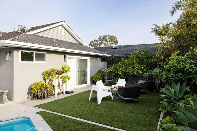 $15,000 | 1821 Sandalwood Lane, Newport Beach, CA 92660