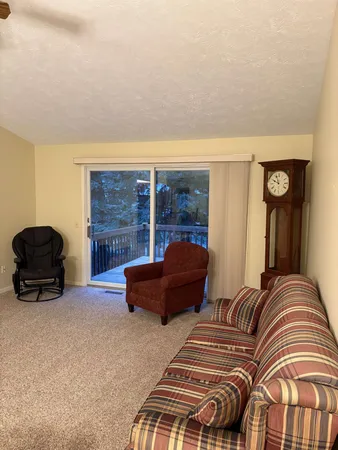 $284,000 | 2891 Parkside Drive, Jenison, MI 49428