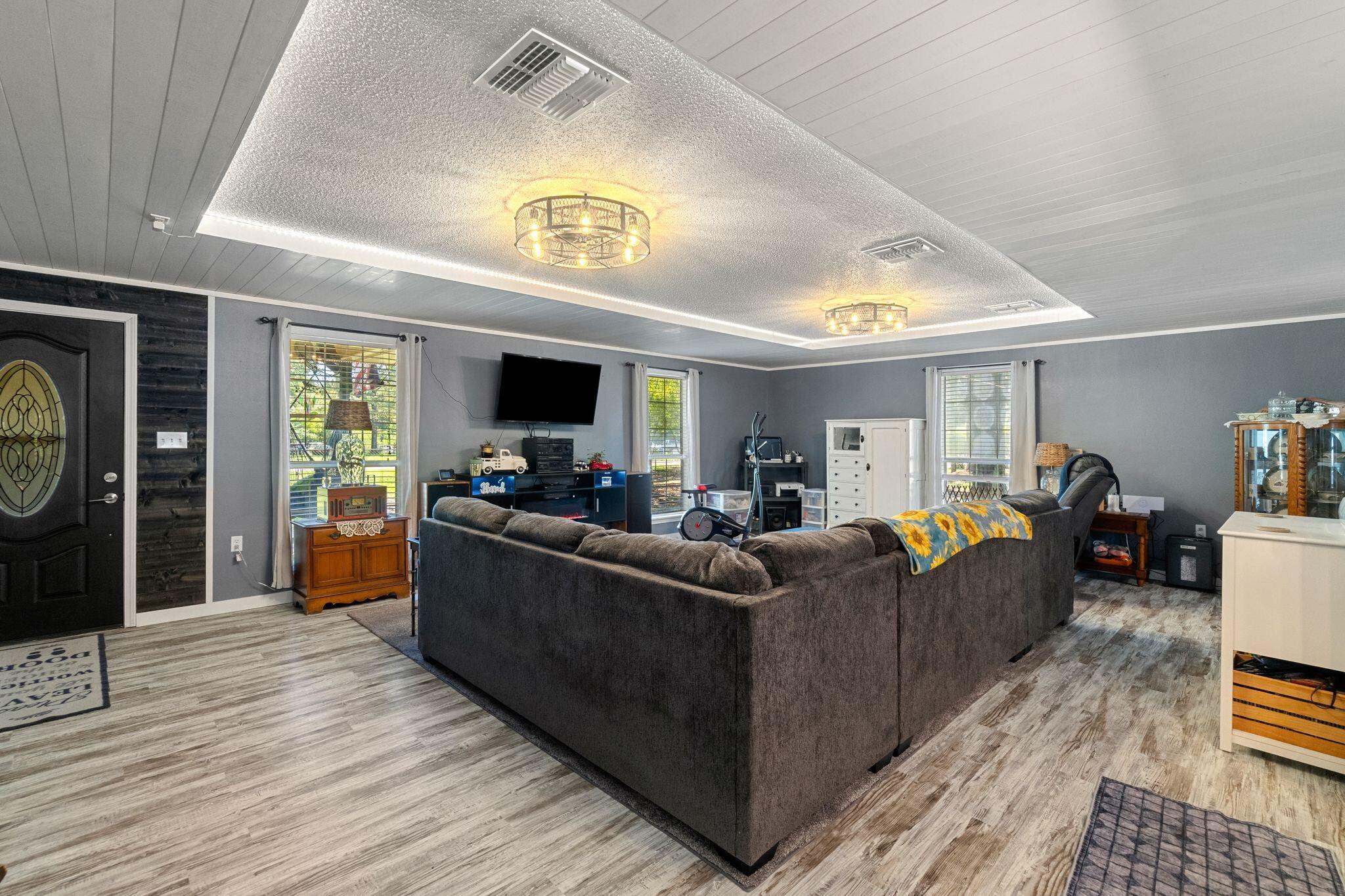 85 Lake Mike Conner Road Collins, MS 39428 - Photo 7 of 37 Gallery Image 7