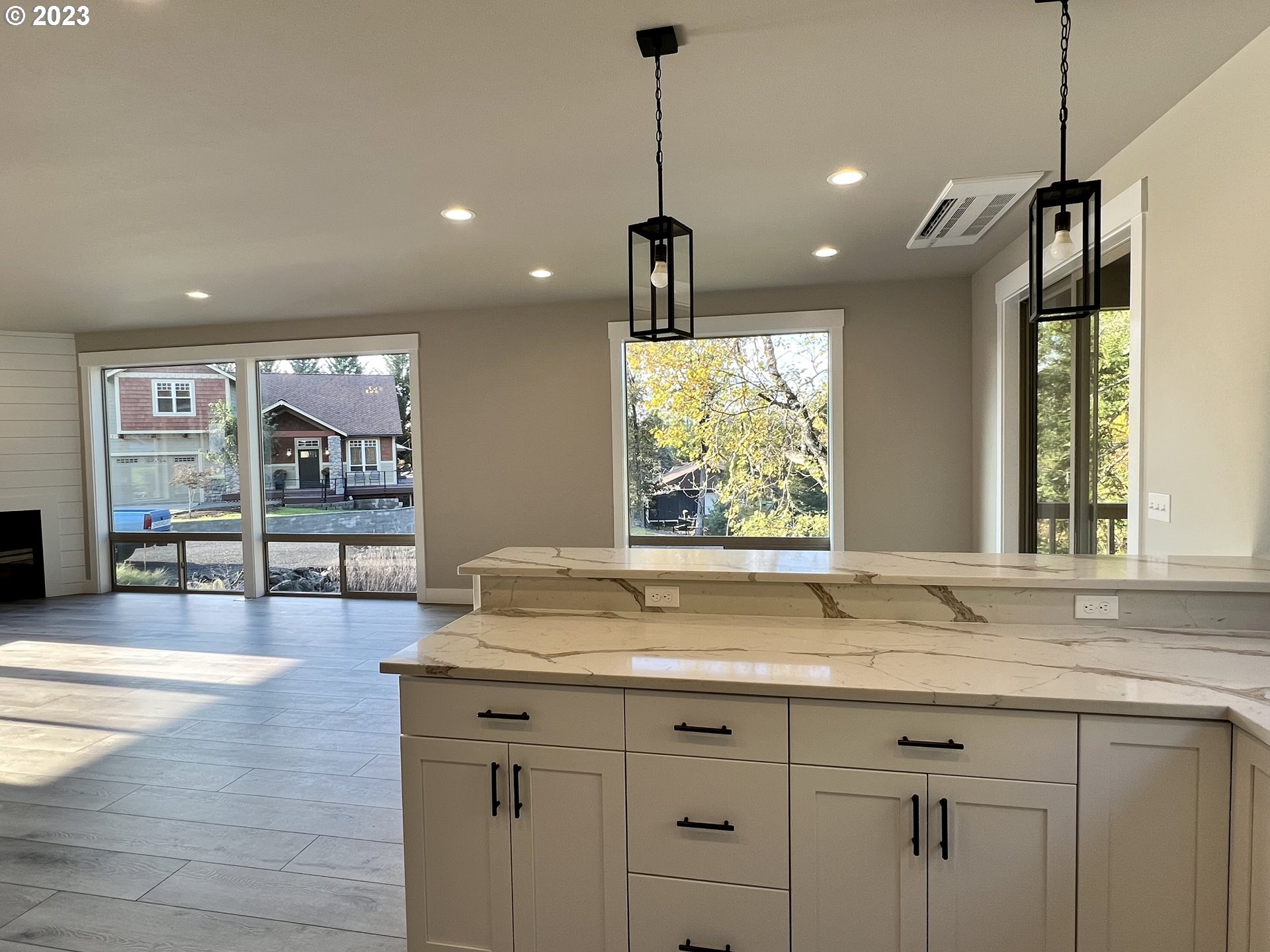 141 Jacks Court Winchester, OR 97495 - Photo 11 of 37