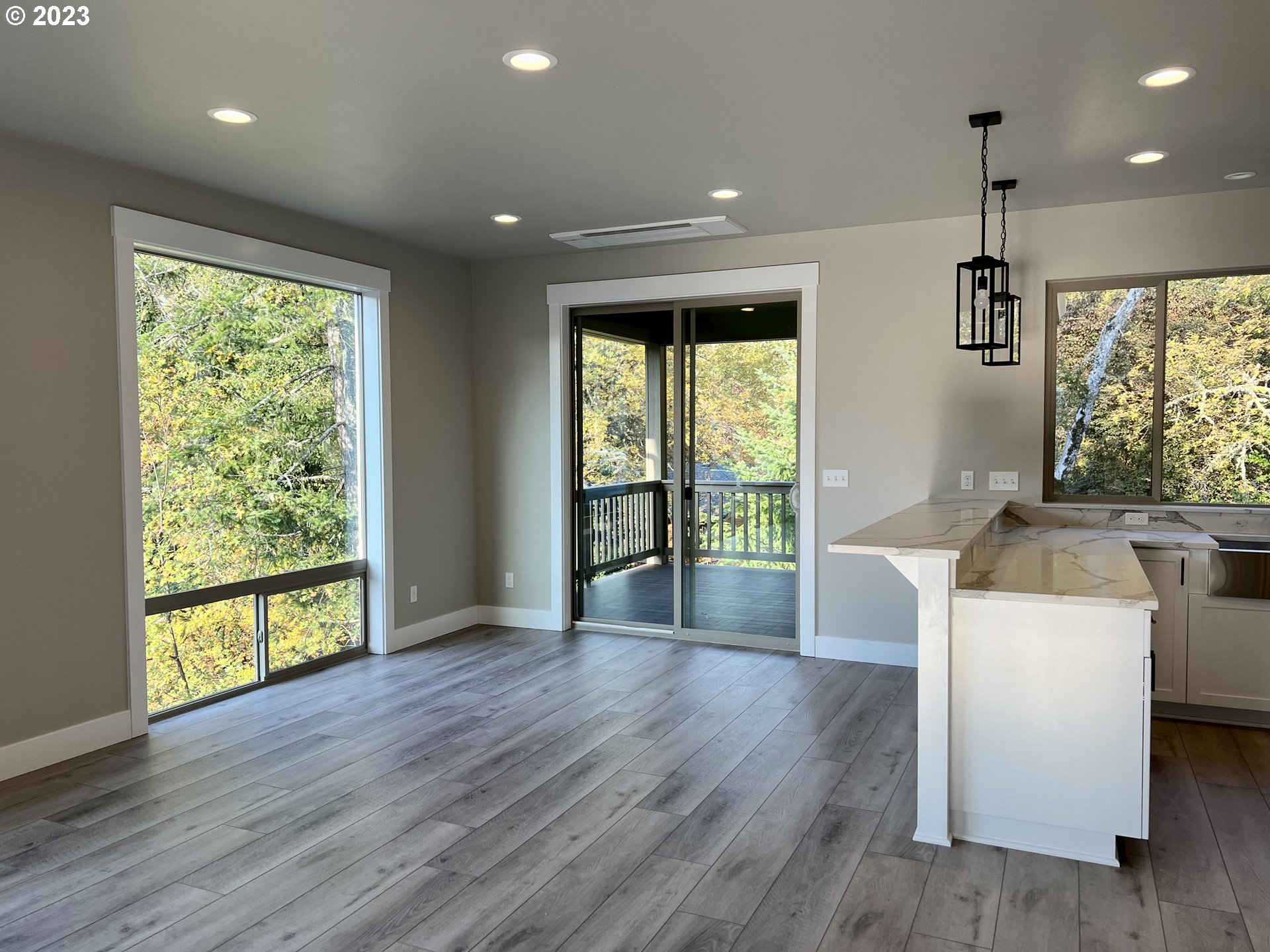 141 Jacks Court Winchester, OR 97495 - Photo 12 of 37