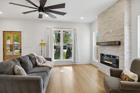 $929,999 | 328 Granbury Street, Franklin, TN 37064
