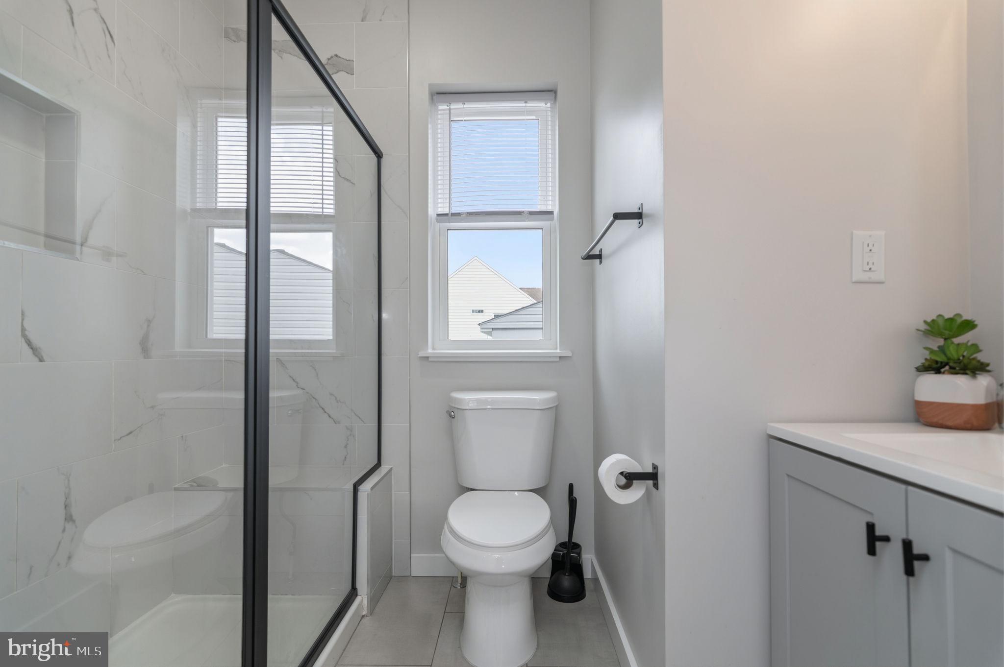 211 North Hammonds Ferry Road Linthicum Heights, MD 21090 - Photo 13 of 41 main level full bath