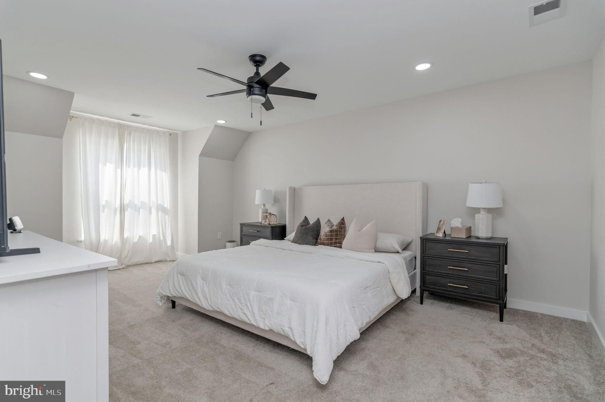 211 North Hammonds Ferry Road Linthicum Heights, MD 21090 - Photo 16 of 41 Spacious Primary Suite