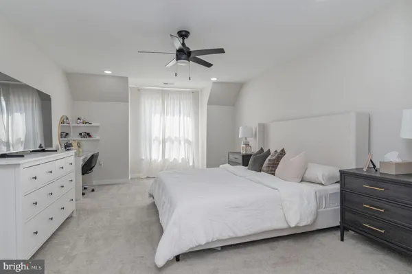 $595,000 | 211 North Hammonds Ferry Road, Linthicum Heights, MD 21090