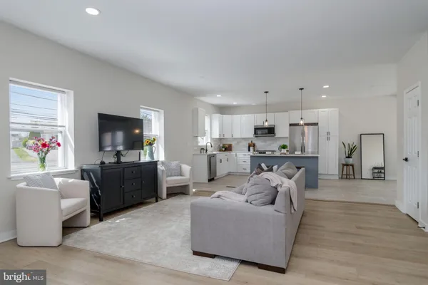 $595,000 | 211 North Hammonds Ferry Road, Linthicum Heights, MD 21090