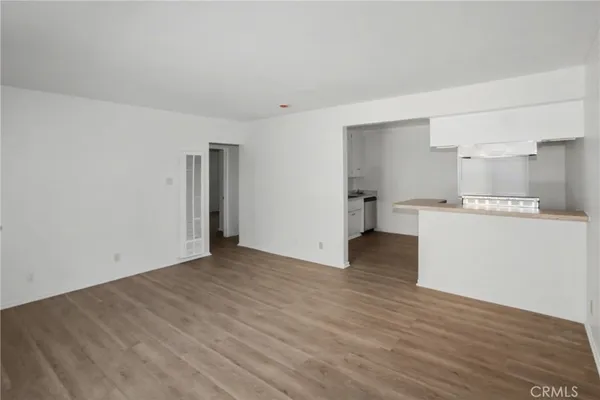 $2,675 | 1010 East 32nd Street, Unit B, Signal Hill, CA 90755