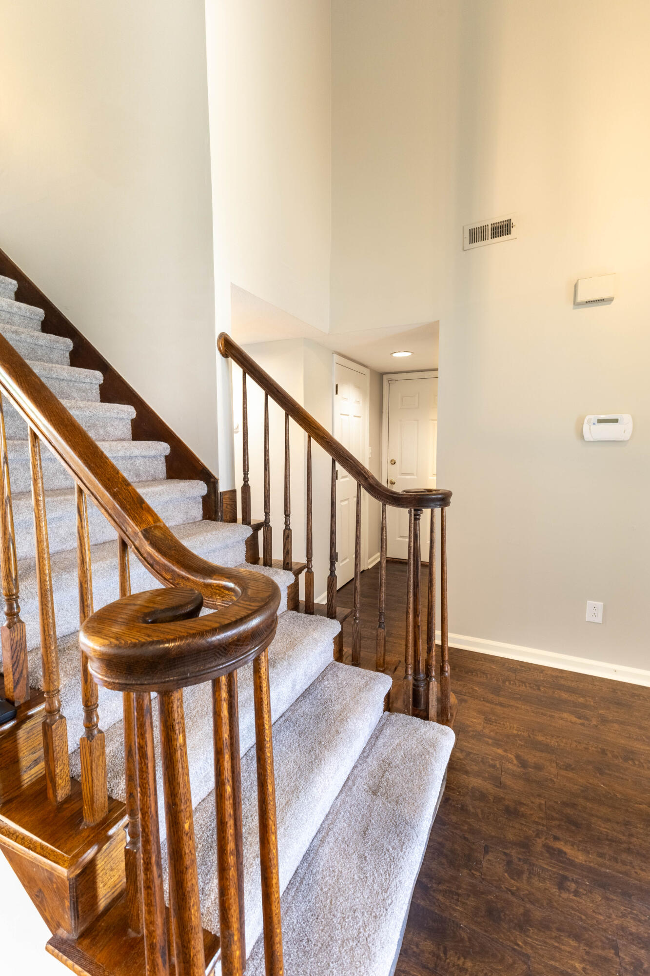 1213 Rockbridge Road Lexington, KY 40515 - Photo 23 of 48 stairs