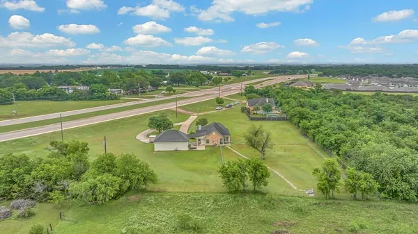 $395,000 | 11520 China Spring Road, Waco, TX 76708