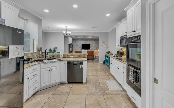 $395,000 | 11520 China Spring Road, Waco, TX 76708