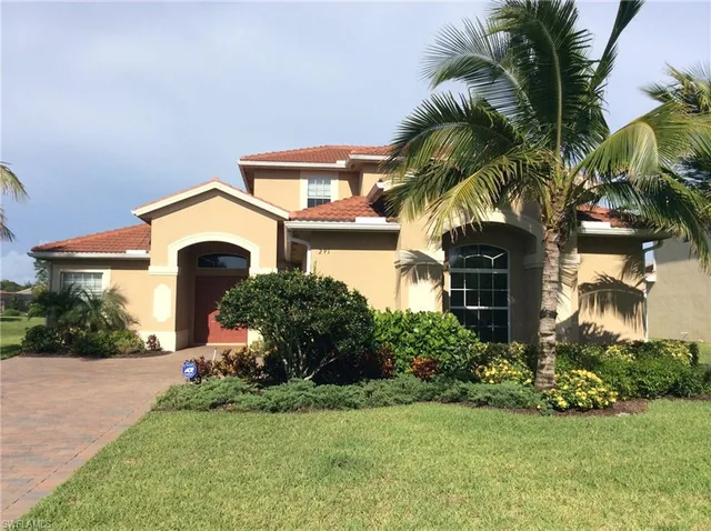 $1,089,700 | 291 Saddlebrook Lane, Naples, FL 34110