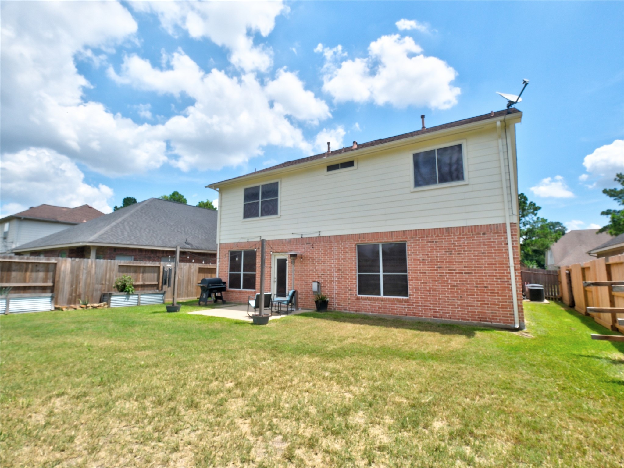 19327 Dickson Park Drive Spring, TX 77373 - Photo 42 of 47 a view of a yard in front of house
