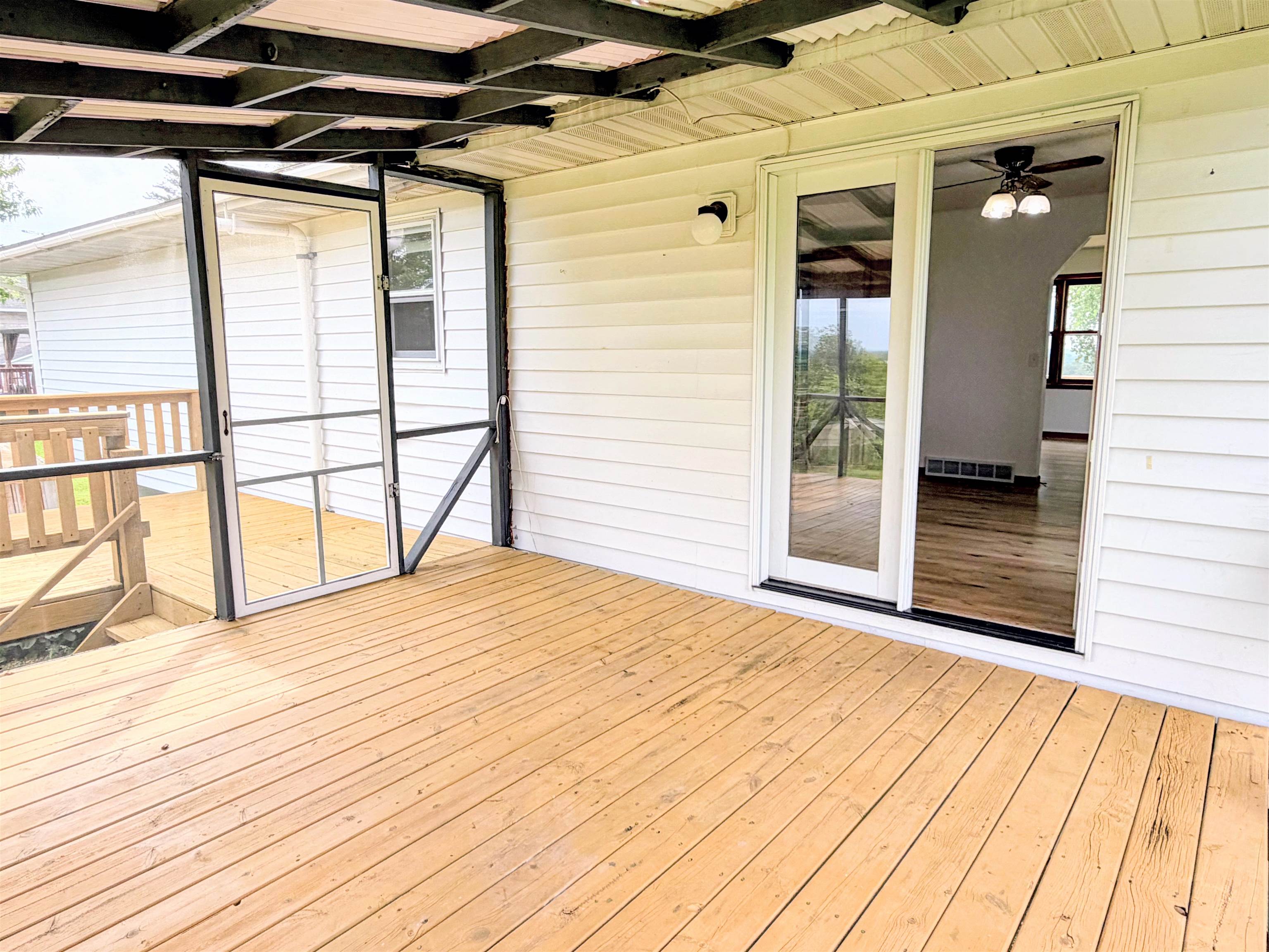 120 Shanghai Ridge Road Eastman, WI 54626 - Photo 15 of 38 Gallery Image 15