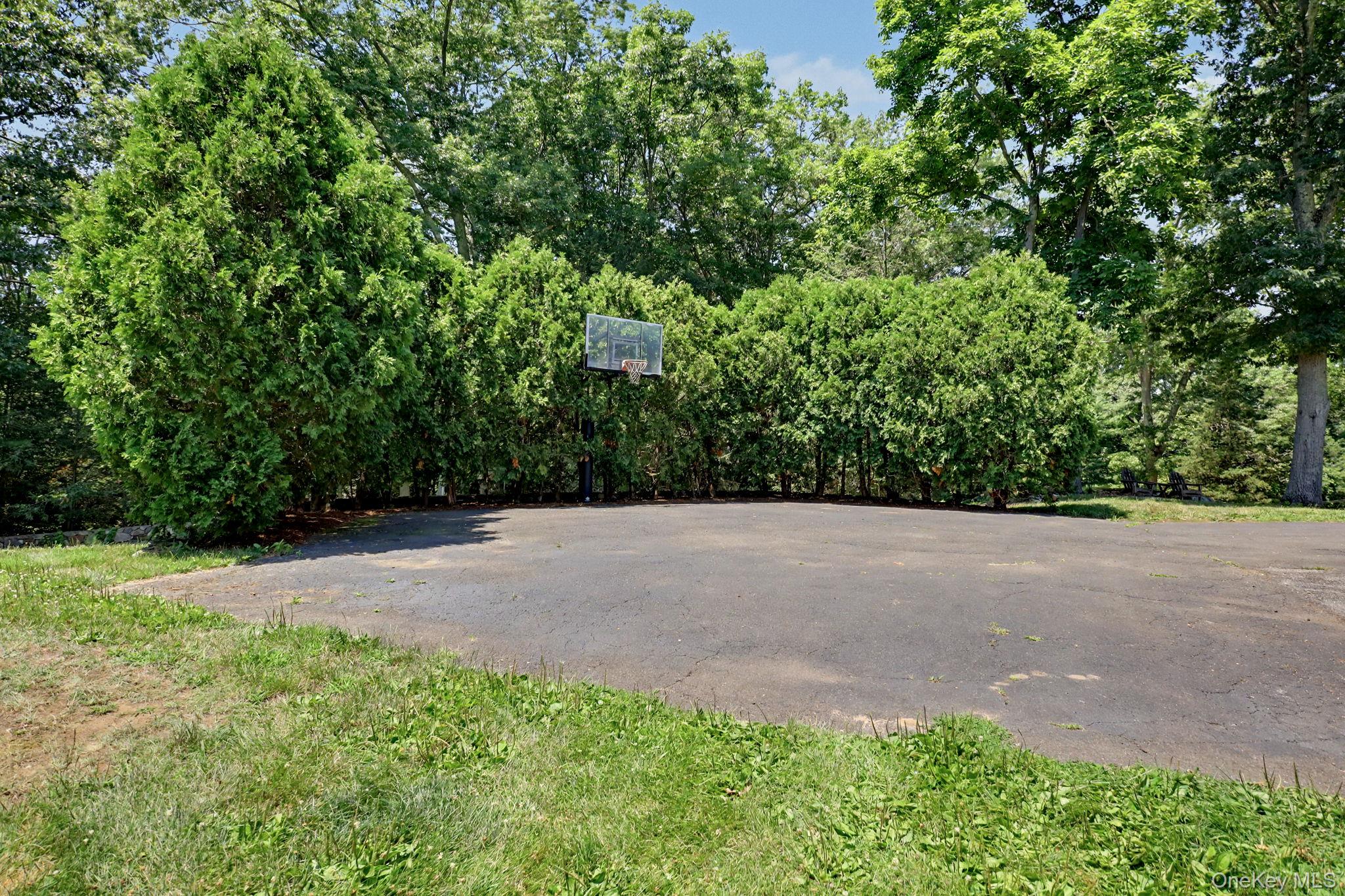 10 Apple Tree Lane Pound Ridge, NY 10576 - Photo 46 of 49