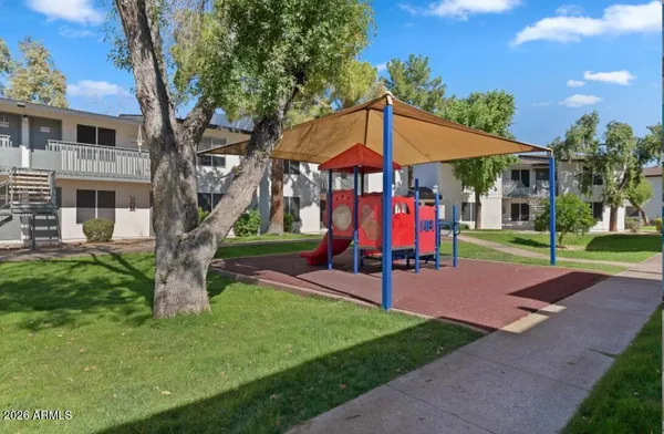 $832 | 2222 West Beardsley Road, Unit 1, Phoenix, AZ 85027