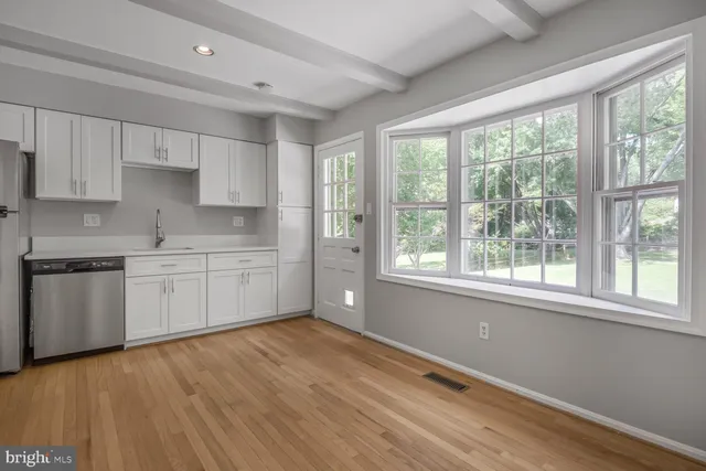 $929,000 | 11733 Ambleside Drive, Potomac, MD 20854