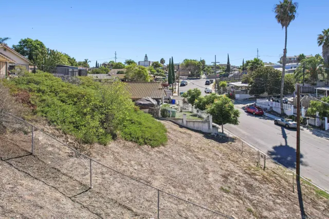 $725,000 | 4025 C Street, San Diego, CA 92102