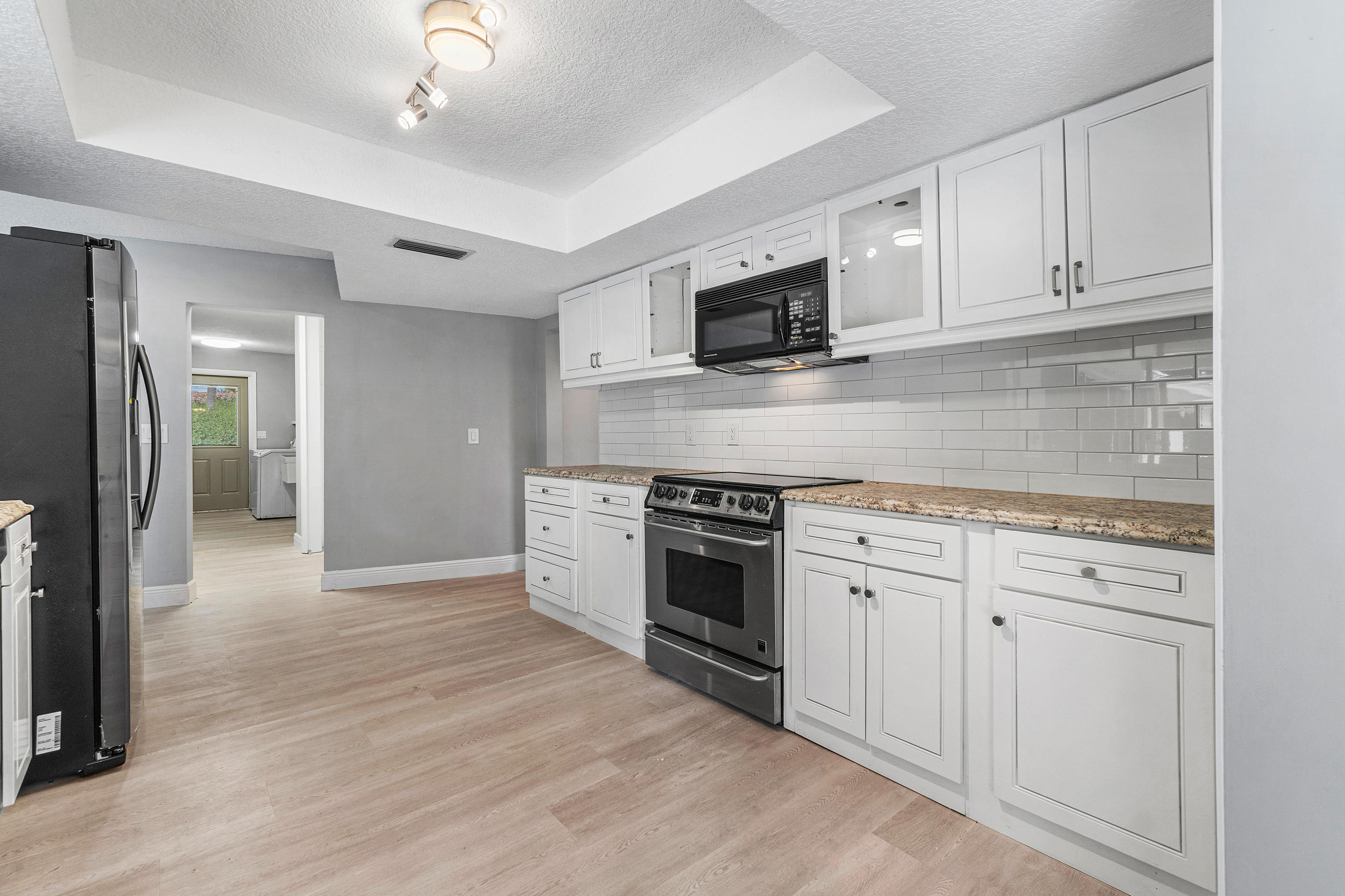 1901 Banyan Road Boca Raton, FL 33432 - Photo 9 of 40 017-1901BanyanRd-BocaRaton-FL-full