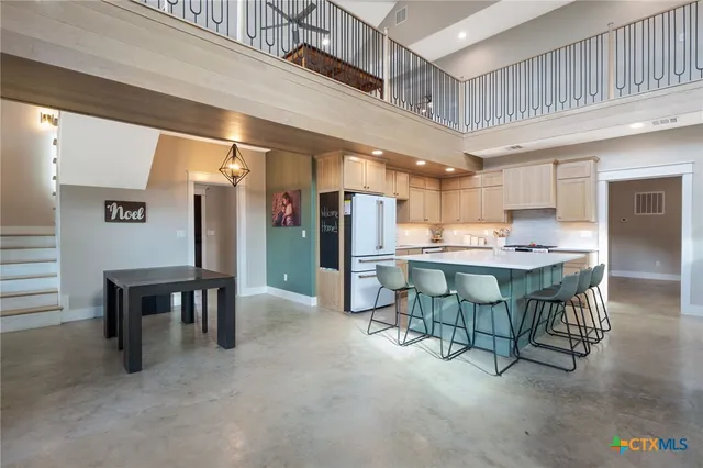 $1,100,000 | 18248 Crows Ranch Road, Salado, TX 76571