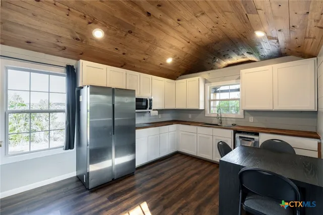 $1,100,000 | 18248 Crows Ranch Road, Salado, TX 76571