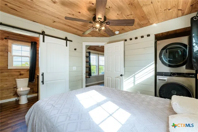 $1,100,000 | 18248 Crows Ranch Road, Salado, TX 76571