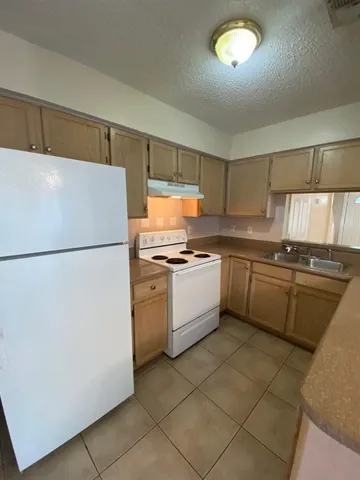 $1,150 | 2603 West Tharpe Street, Unit D, Tallahassee, FL 32303