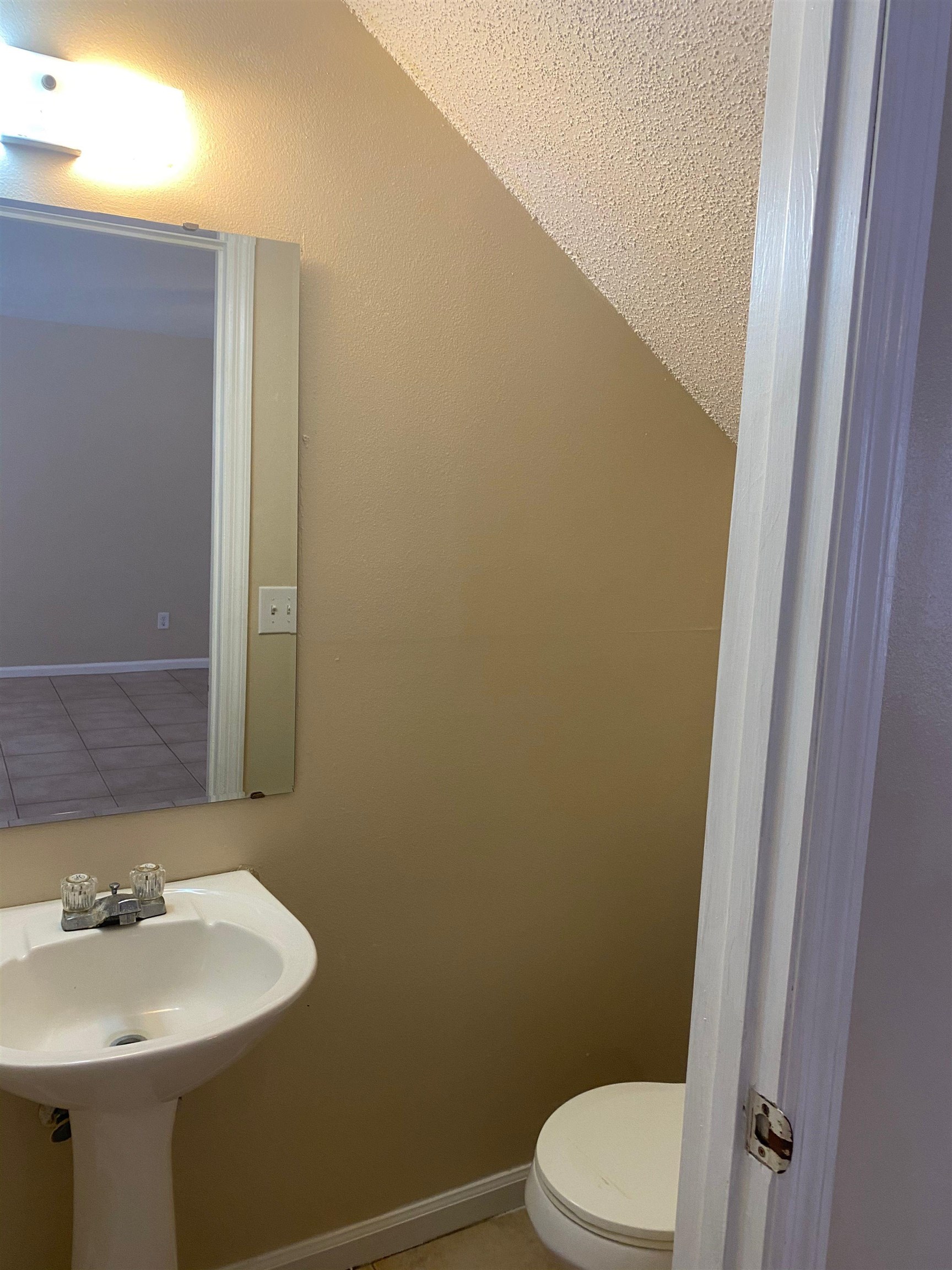 2603 West Tharpe Street, Unit D Tallahassee, FL 32303 - Photo 10 of 13