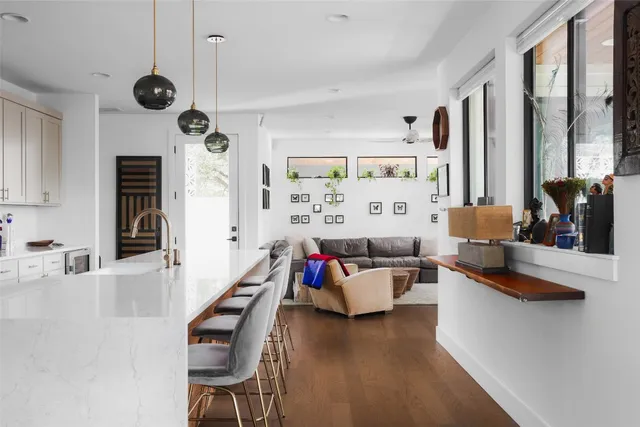 $4,200 | 4420 Mt Vernon Drive, Unit A, Austin, TX 78745