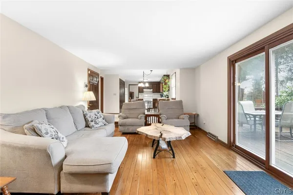 $342,000 | 4059 Pawnee Drive, Liverpool, NY 13090