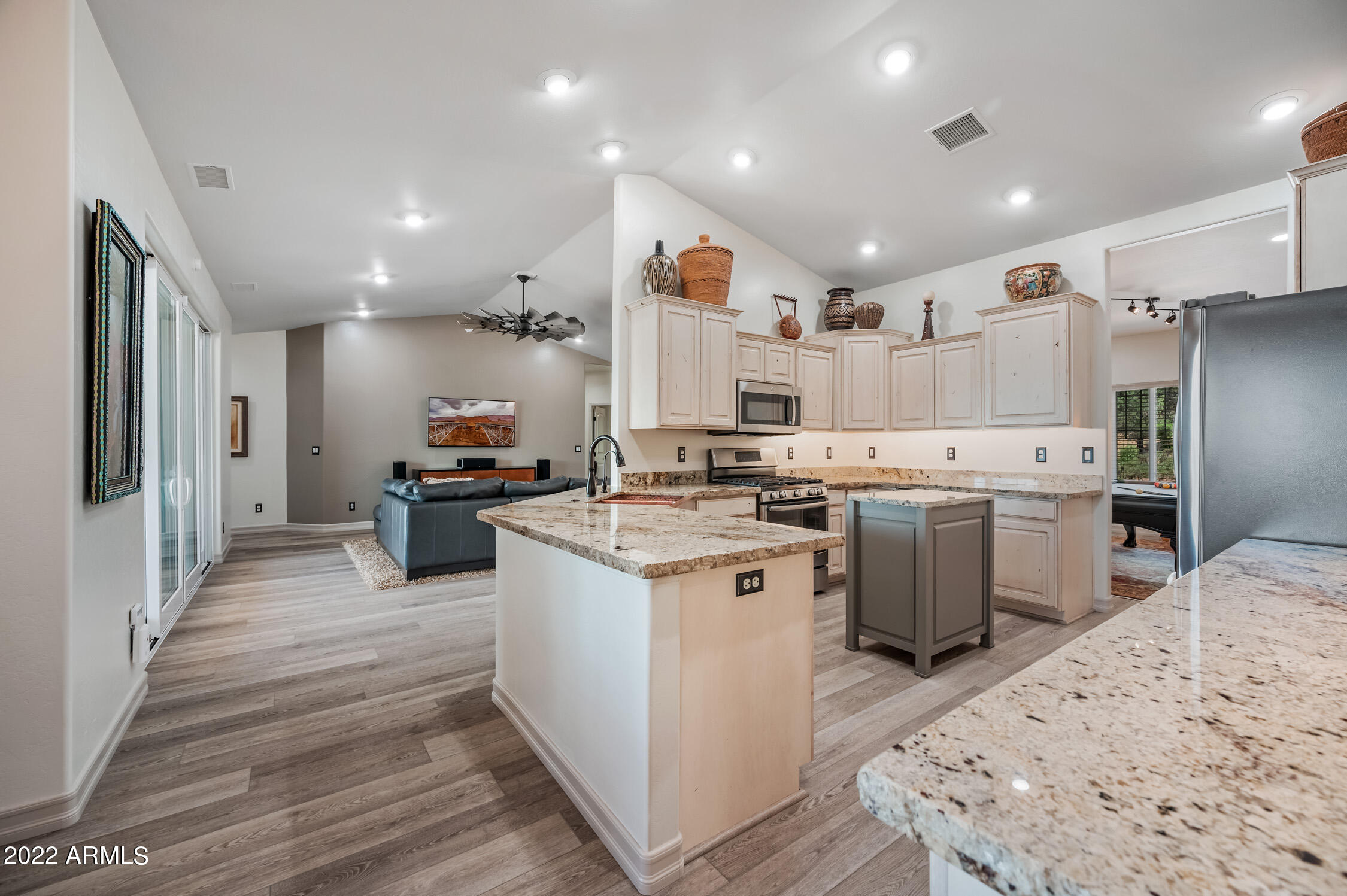 1409 East Graham Rnch Trail Payson, AZ 85541 - Photo 20 of 102 Kitchen (8)