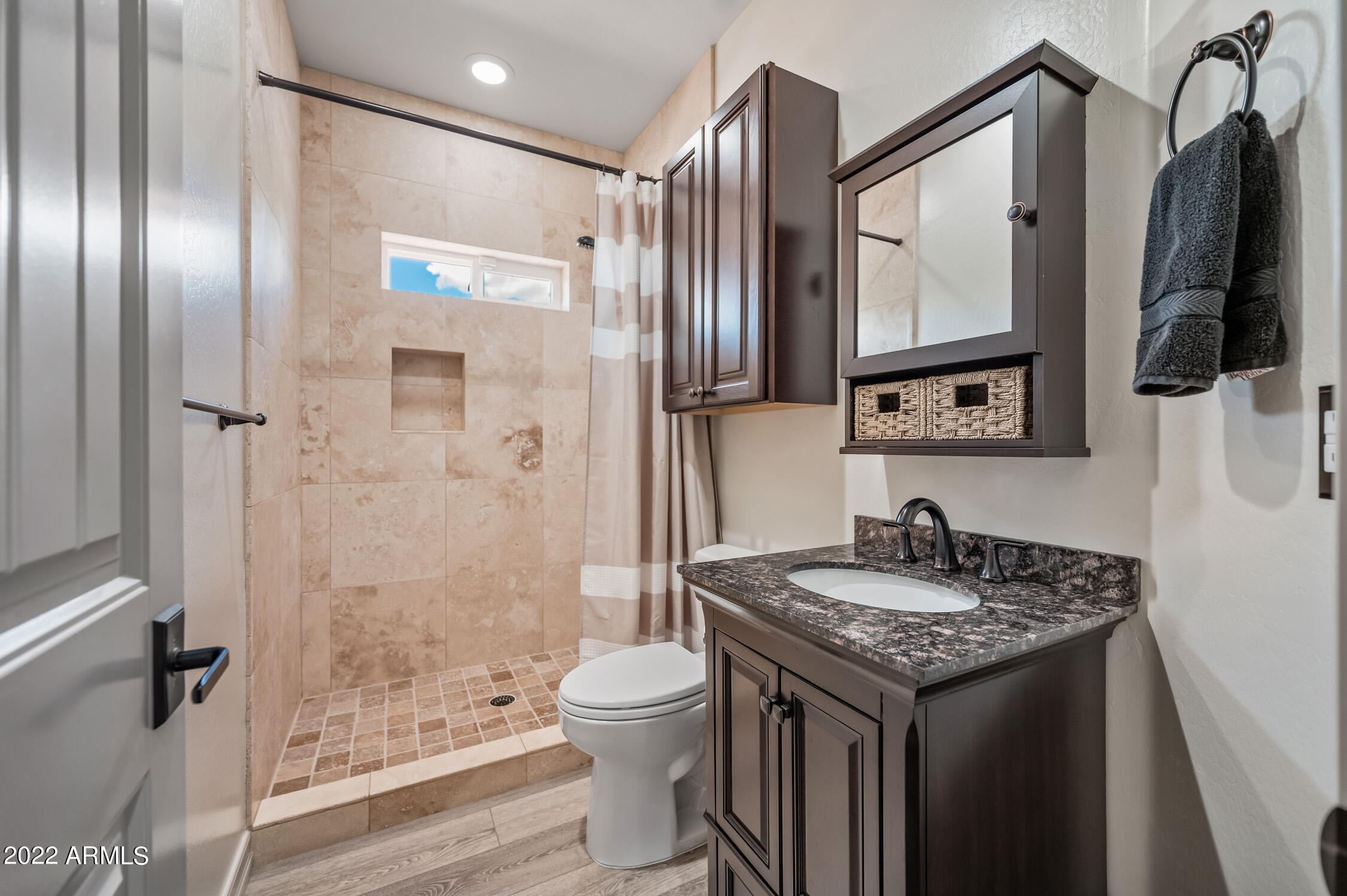 1409 East Graham Rnch Trail Payson, AZ 85541 - Photo 44 of 102 Guest Bath 2