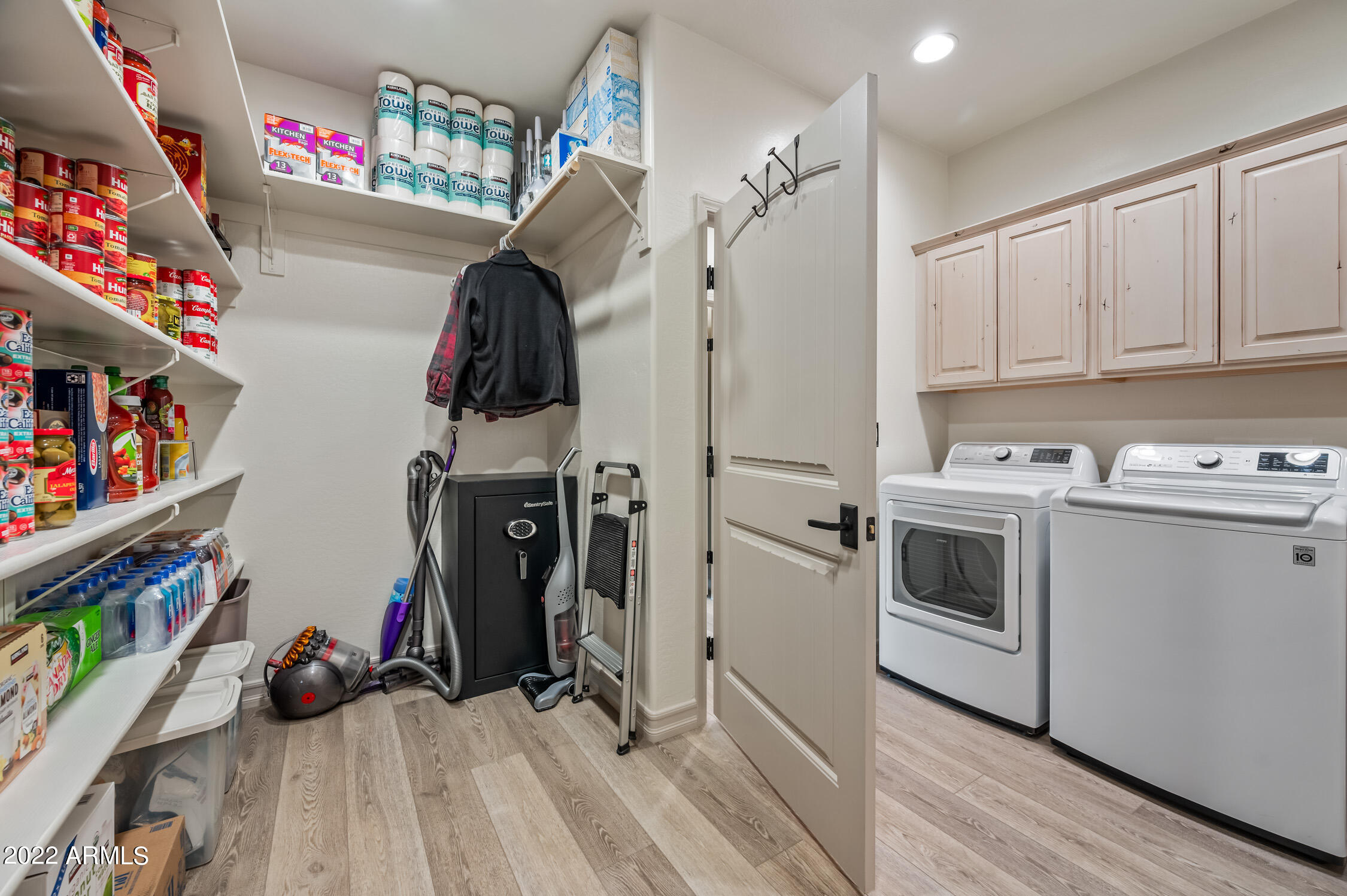 1409 East Graham Rnch Trail Payson, AZ 85541 - Photo 46 of 102 Laundry Room (2)