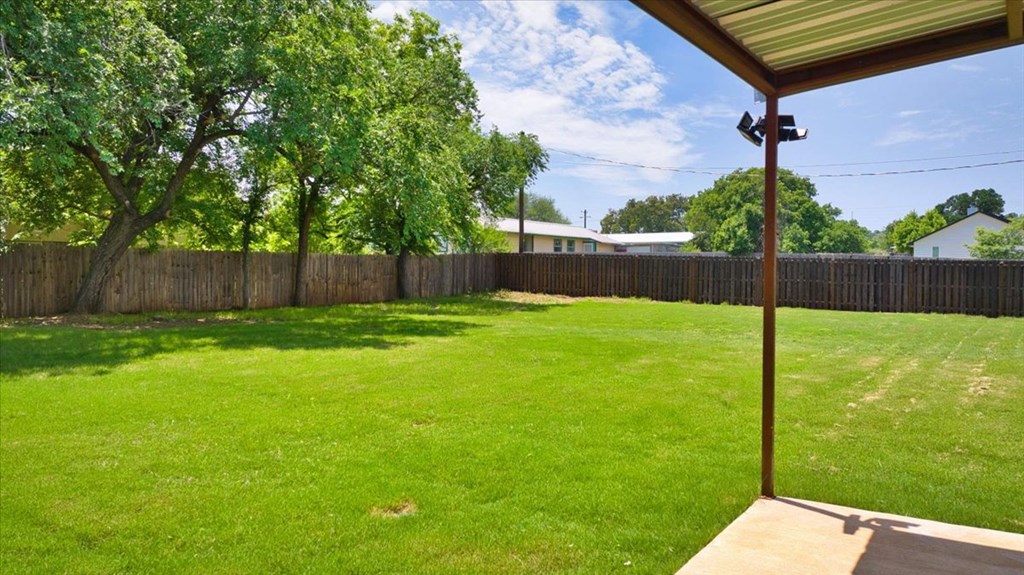 1211 Collins Street Mason, TX 76856 - Photo 19 of 24
