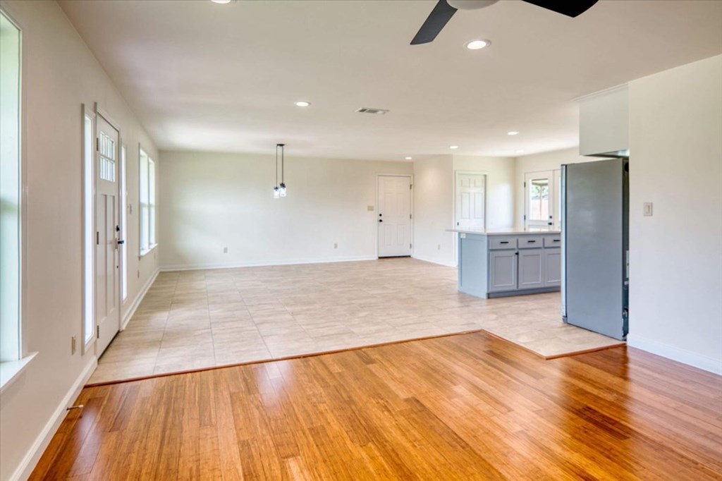 1211 Collins Street Mason, TX 76856 - Photo 6 of 24