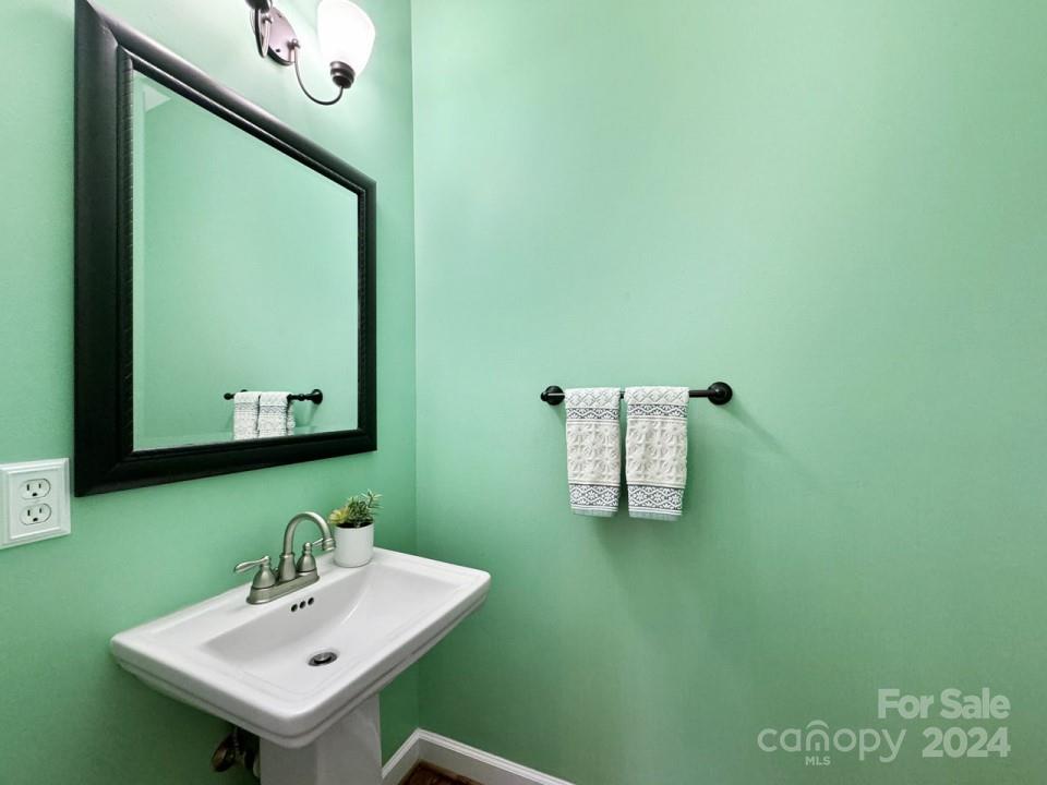 1105 Foxfield Road Waxhaw, NC 28173 - Photo 9 of 21 Gallery Image 9