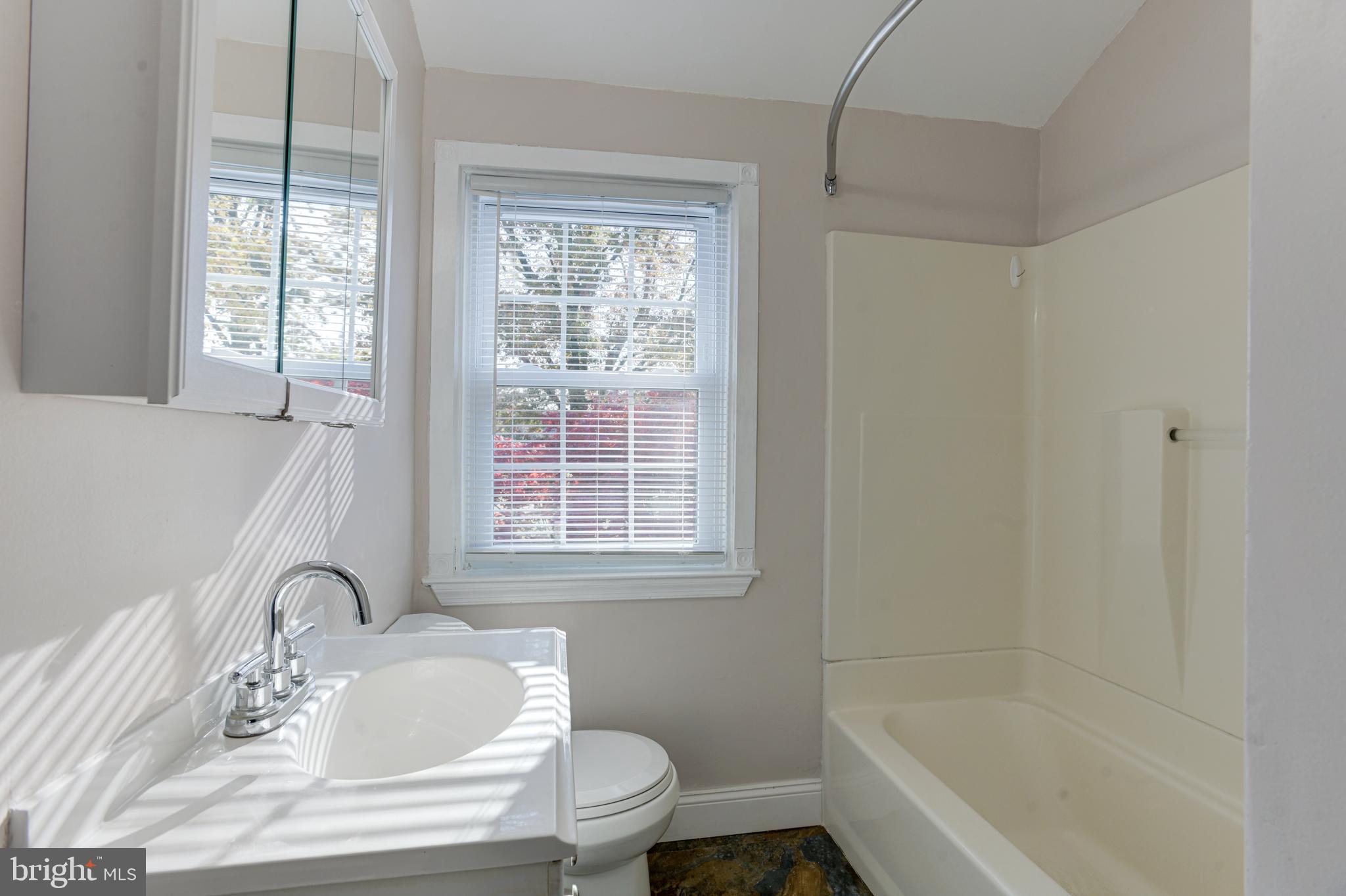 1850 Trenleigh Road Baltimore, MD 21234 - Photo 30 of 44 Gallery Image 30