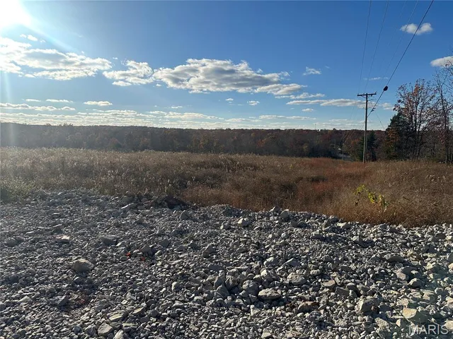 $599,000 | 11918 Spring Town Road, Mineral Point, MO 63660