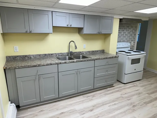 $1,650 | 5 Central Square, Unit 1, Troy, NH 03465