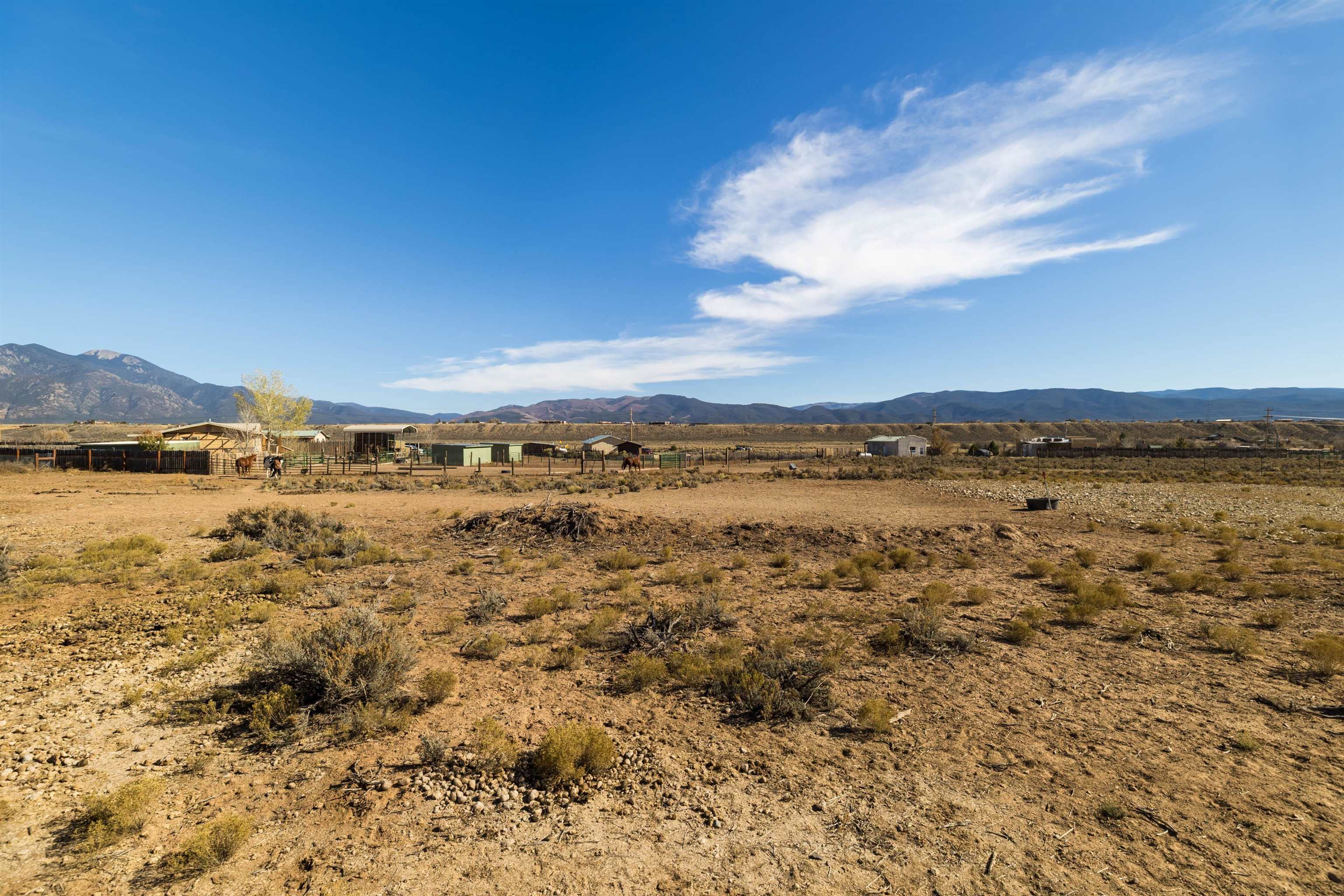 224 Lower Las Colonias Road El Prado, NM 87529 - Photo 29 of 32 Gallery Image 29