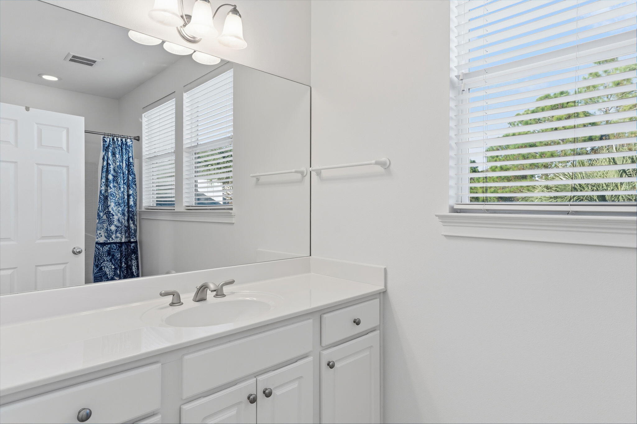 200 Masters Court Santa Rosa Beach, FL 32459 - Photo 28 of 69 Upstairs Bdrm Bathroom 1