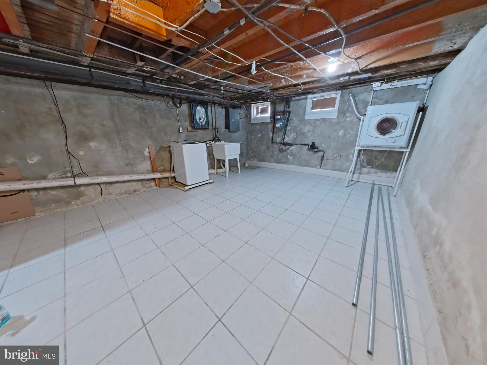 529 Tree Street Philadelphia, PA 19148 - Photo 26 of 31 Basement
