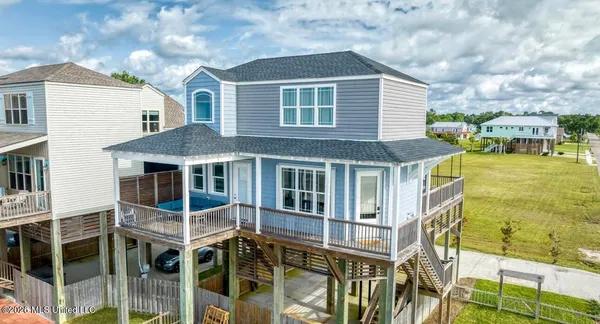 $745,000 | 820 West Beach Boulevard, Unit 5, Pass Christian, MS 39571