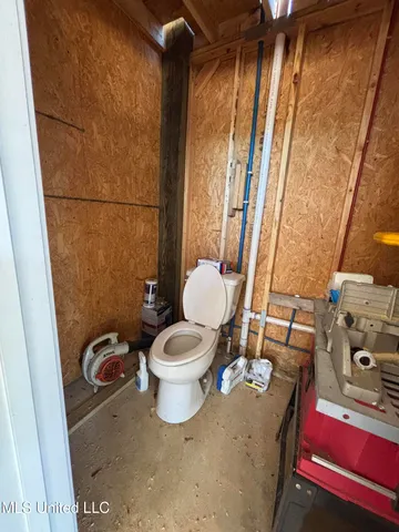 $175,000 | 26460 Billy Hinton Road, Lucedale, MS 39452