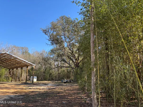 $175,000 | 26460 Billy Hinton Road, Lucedale, MS 39452