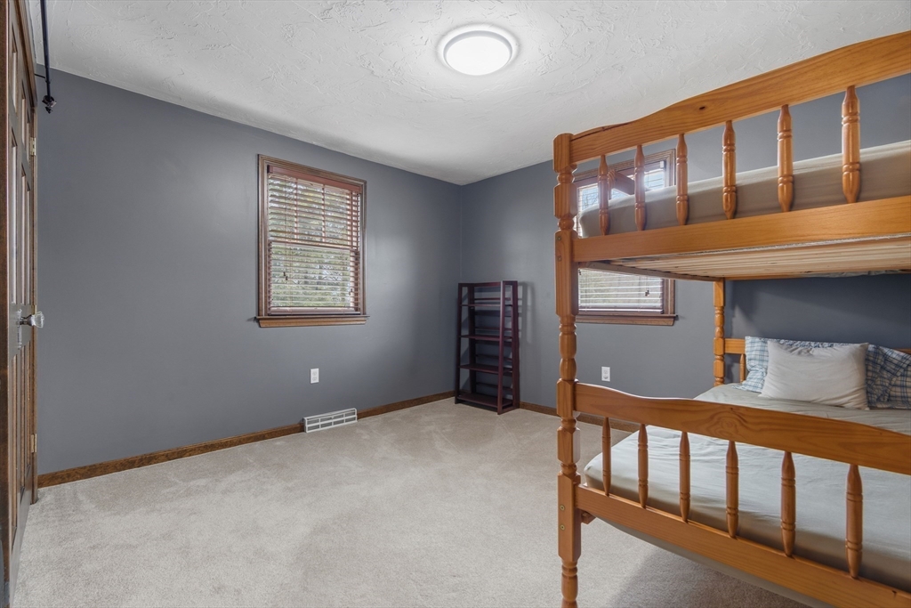 69 Jennings Road Waltham, MA 02451 - Photo 16 of 23 Gallery Image 16