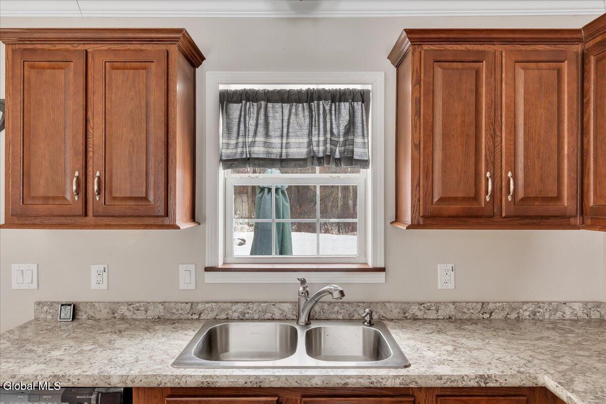 40 2nd Dyke Road Sand Lake, NY 12018 - Photo 12 of 41 11-IMG_7431