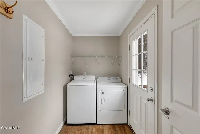 $339,000 | 40 2nd Dyke Road, Sand Lake, NY 12018