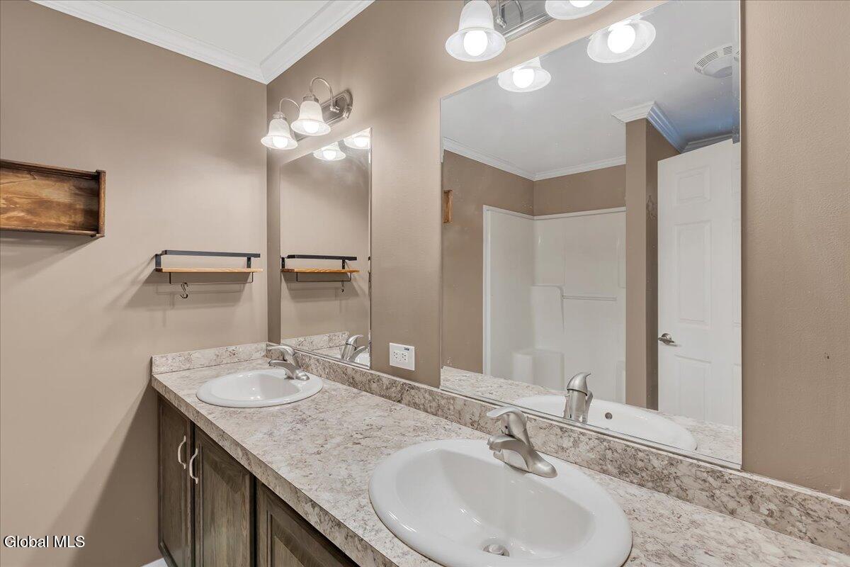 40 2nd Dyke Road Sand Lake, NY 12018 - Photo 22 of 41 21-IMG_7500